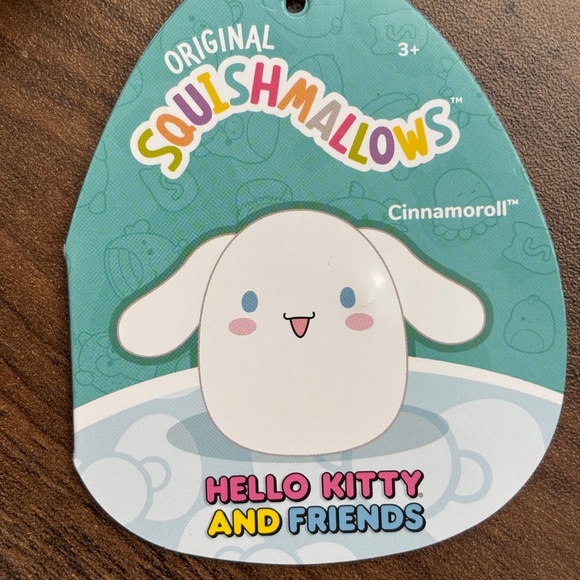 NWT SQUISHMALLOWS Sanrio Hello Kitty Plush CINNAMOROLL Clip On Key Chain Bag NEW - Picture 5 of 12